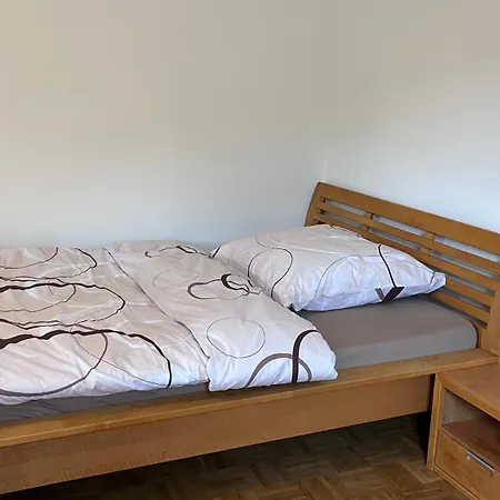 Gemuetliche In Ruhiger Lage In Appartement