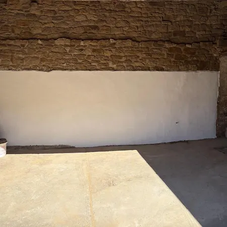 Gemuetliche In Ruhiger Lage In Appartement